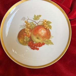 Vintage Jaeger Bavaria Orchard 7.5” Gold Rimmed Porcelain Plate